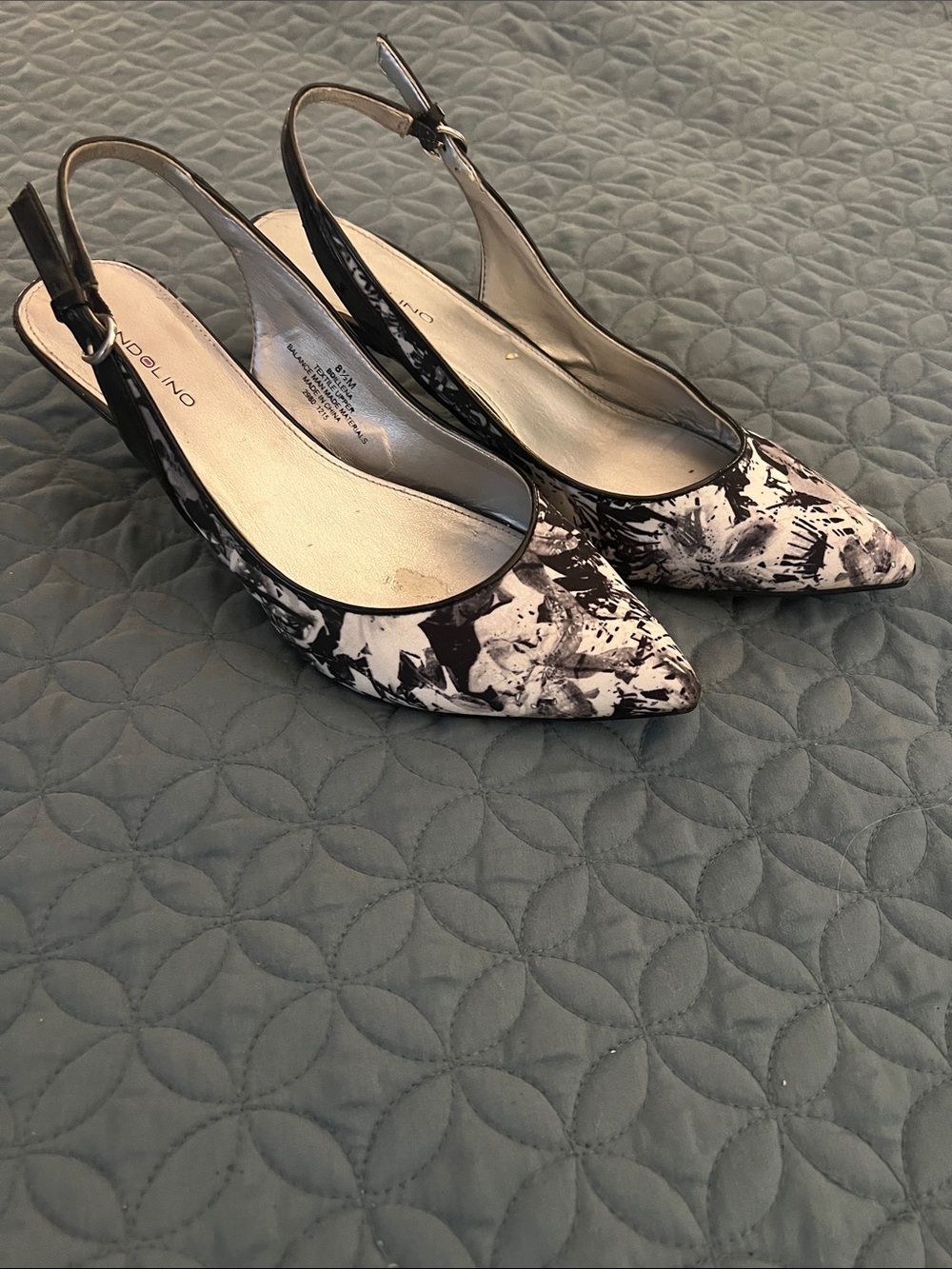 Bandolino Black and White Abstract Slingback Heels